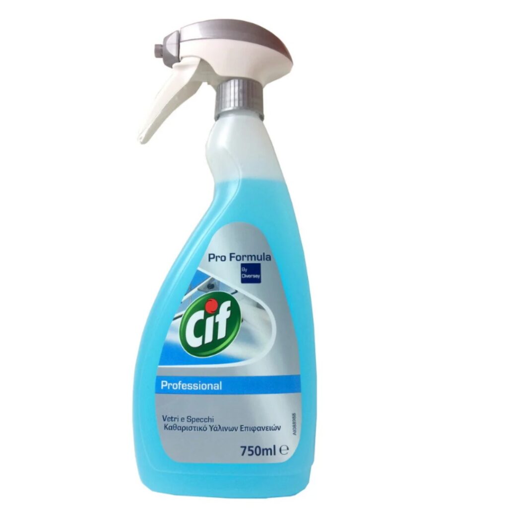 Cif Professional sredstvo za staklo i ogledala 750 ml – profesionalni sprej za čišćenje staklenih površina bez tragova i razmazivanja.